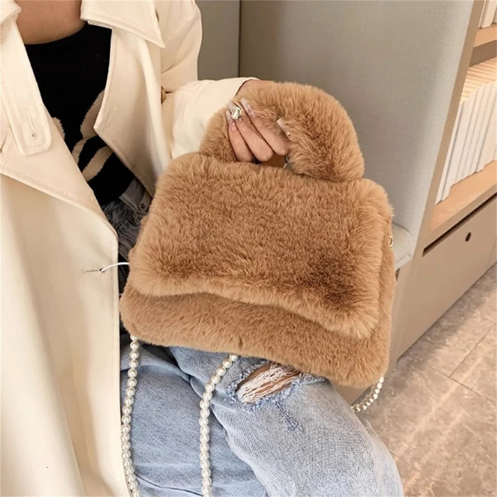 Winter Faux Fur Tote Bag Trend Brand Designer Handbag Fluffy Tote Bags Women Chain Shoulder Bag Small Crossbody Bags New