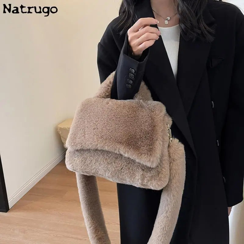 Women Big Handbag Faux Fur Handbags Lady Shoulder Bag Fashion Plush Handle Crossbody Bag Winter Fashion Brand Design