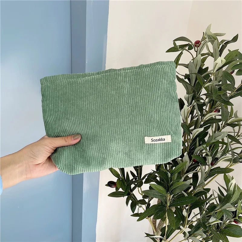 Corduroy Travel Cosmetic Bag: Compact Style, Maximum Comfort